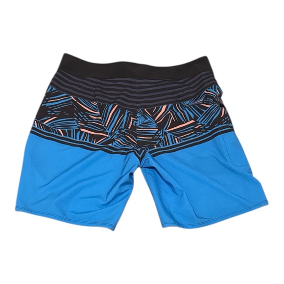 Patagonia Men's Blue  and Pink Board Swim Trunks Size 32 NWT 19inch surfing - Picture 2 of 3